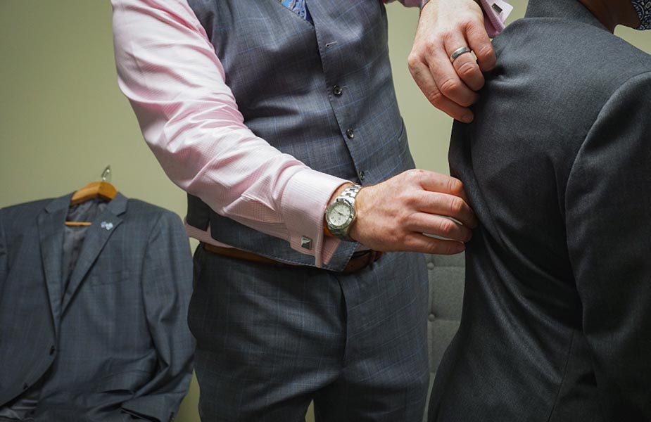 Veterans being Fitted and Photographed by Team Addo